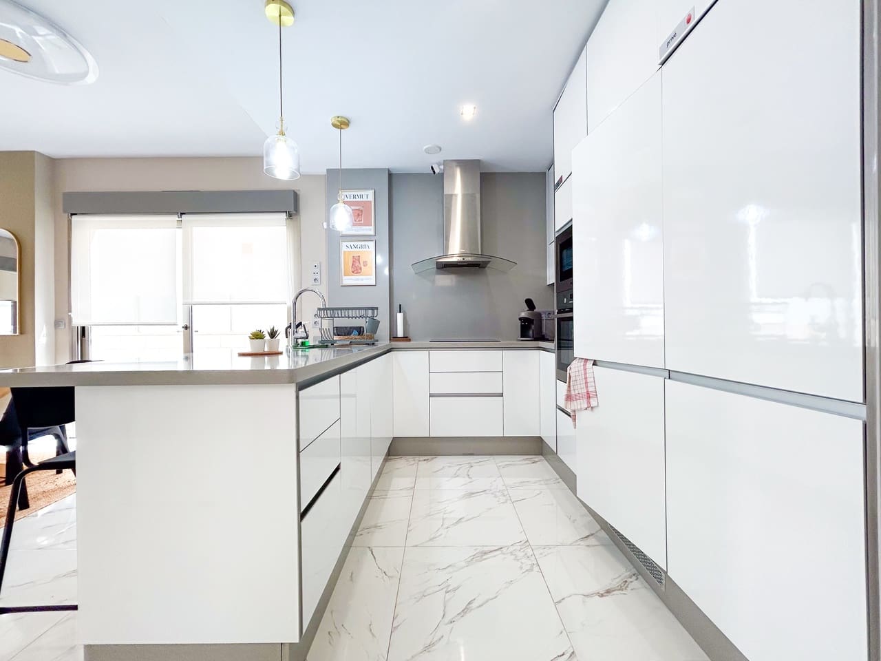 3 chambre Villa/Maison à vendre à Villamartin avec piscine garage - 379 995 € (Ref: 10154394)