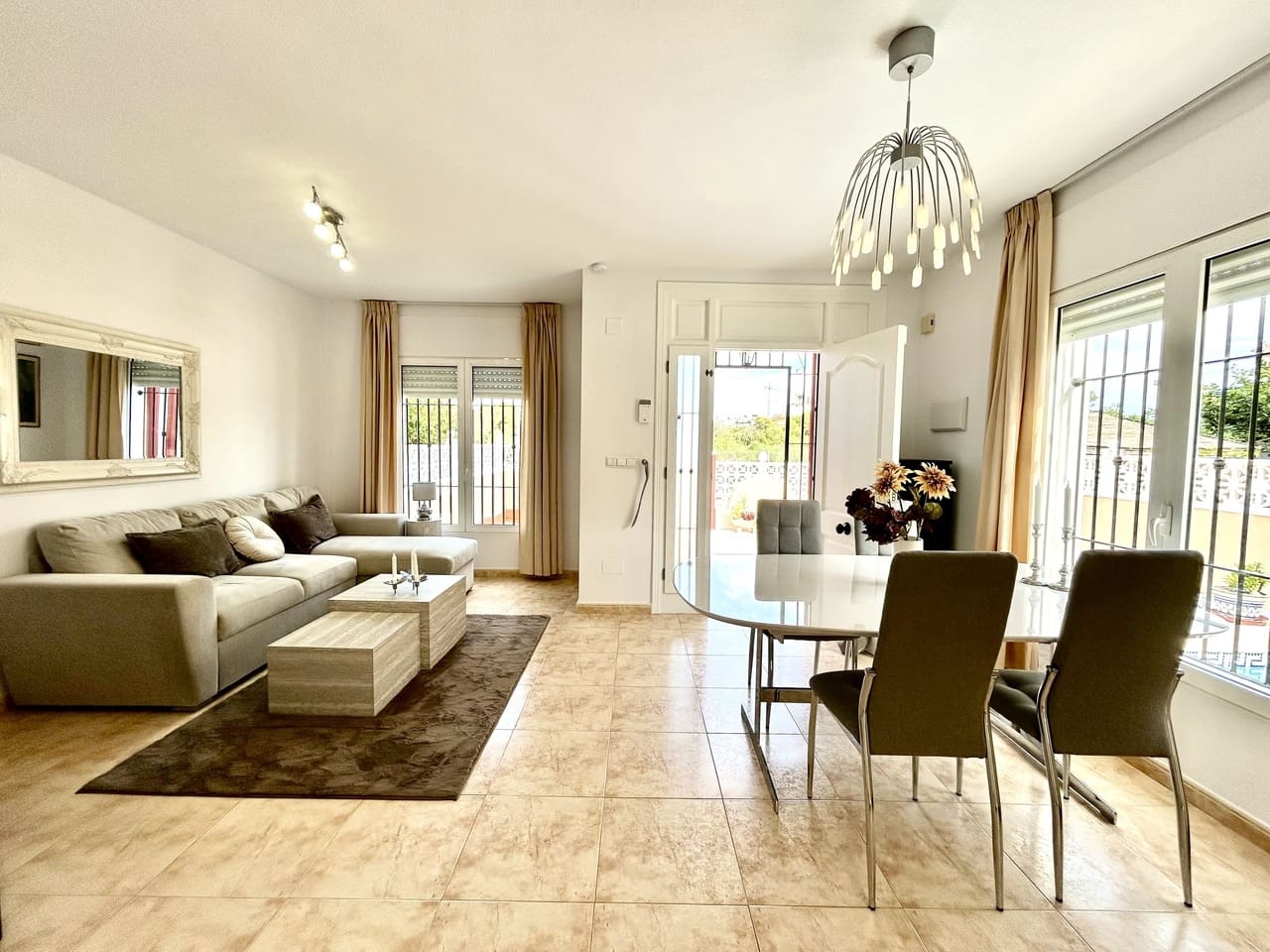 3 chambre Maison de Ville à vendre à Dehesa de Campoamor avec piscine garage - 345 000 € (Ref: 10154395)