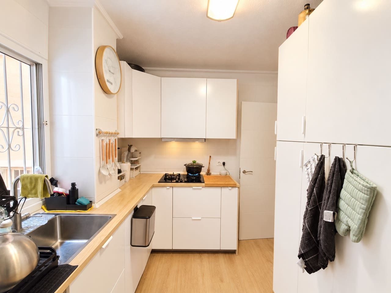 3 bedroom Apartment for sale in Torrevieja - € 259,995 (Ref: 10154410)