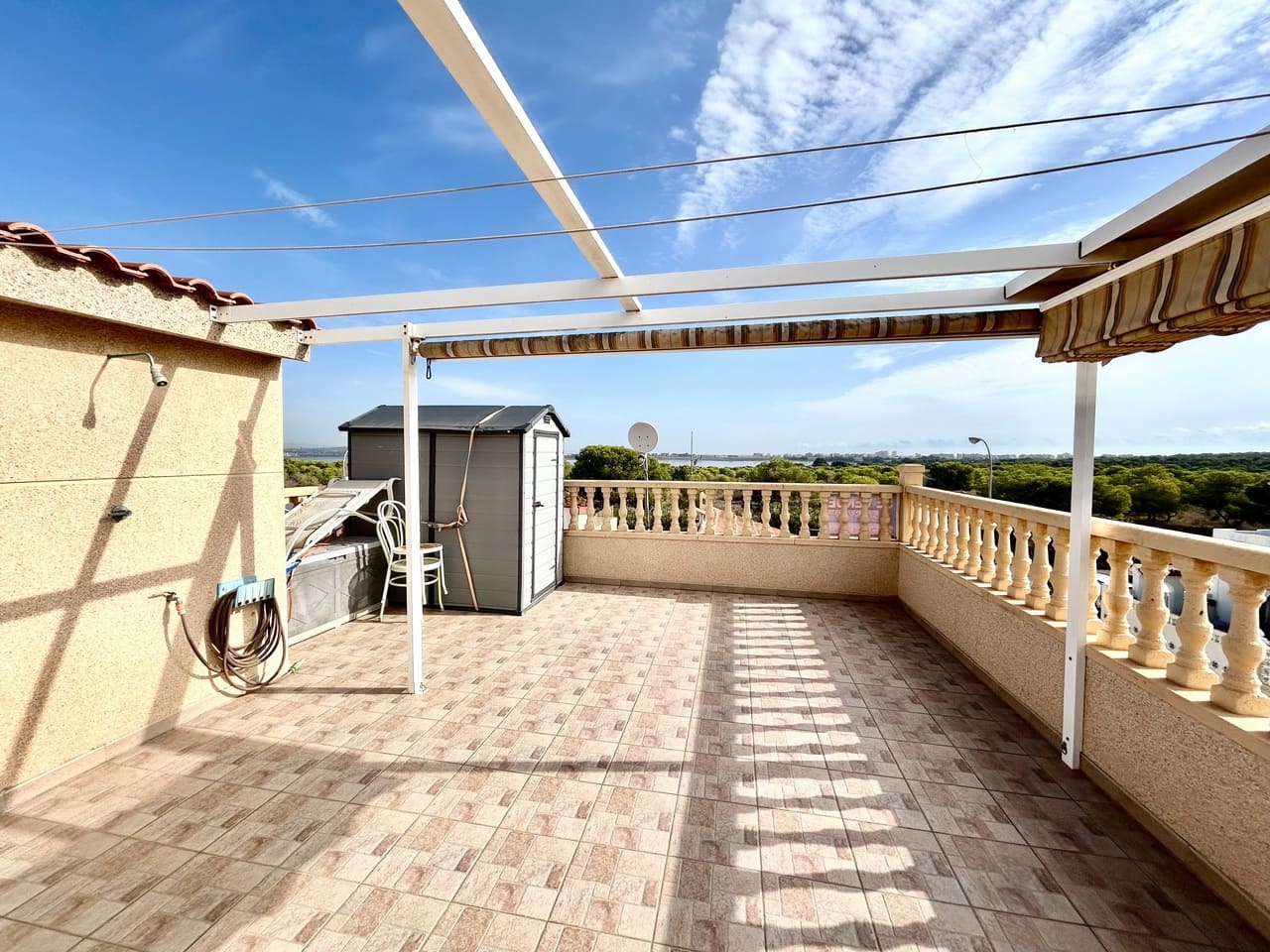 3 chambre Maison de Ville à vendre à Torrevieja - 199 000 € (Ref: 10166921)