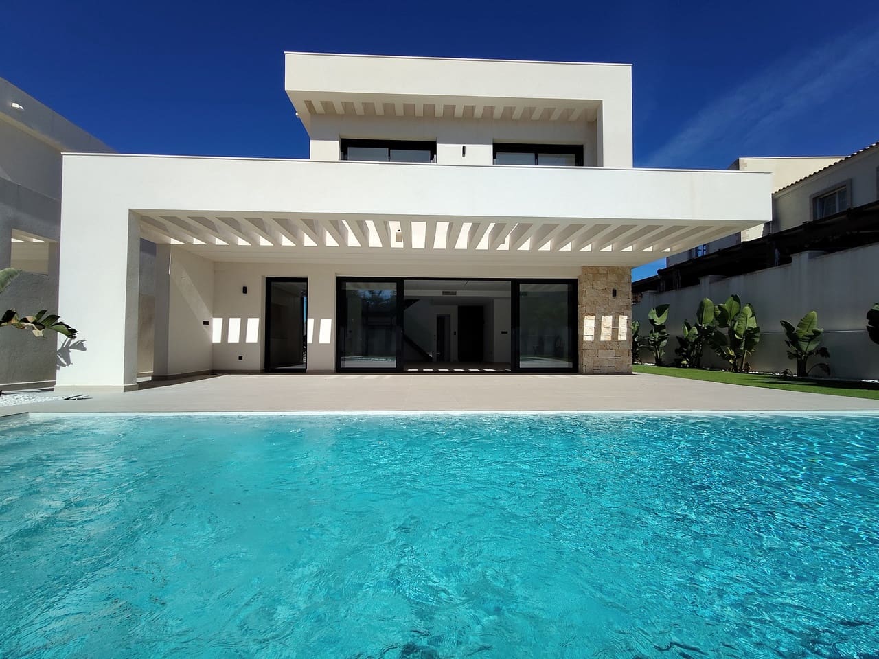 4 slaapkamer Villa te koop in Los Balcones met zwembad garage - € 850.000 (Ref: 10175895)