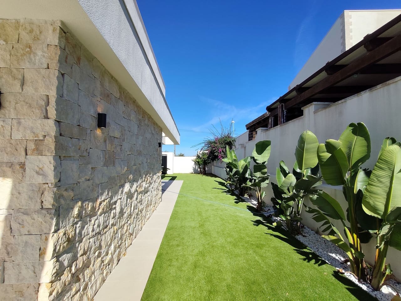 4 slaapkamer Villa te koop in Los Balcones met zwembad garage - € 850.000 (Ref: 10175895)