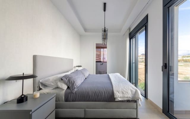 2 bedroom Penthouse for sale in Paraiso - Barronal, Estepona with pool garage - € 685,000 (Ref: 10186016)