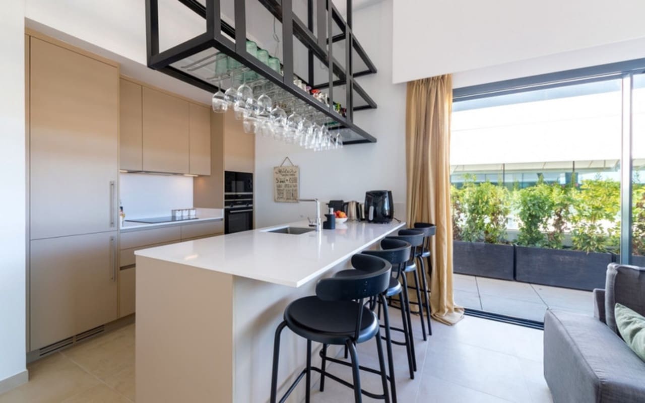 2 bedroom Penthouse for sale in New Golden Mile with pool garage - € 685,000 (Ref: 10186016)