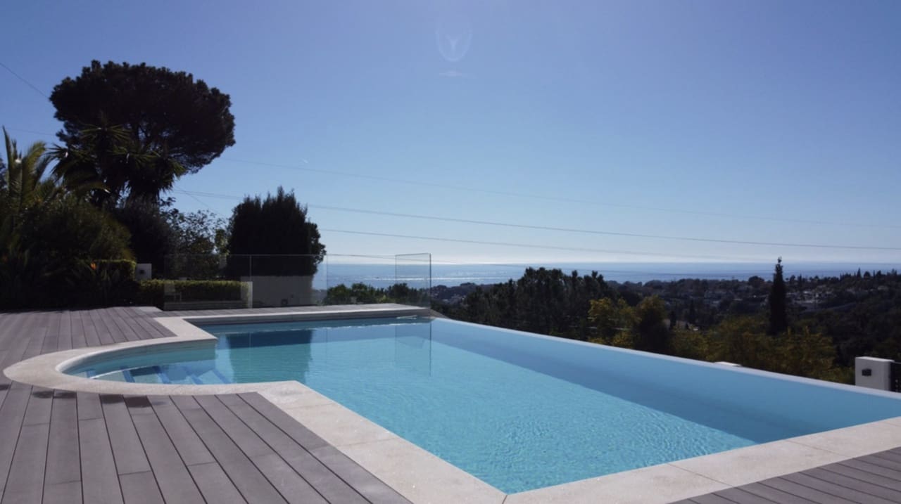 4 sovrum Villa till salu i Marbella med pool garage - 2 249 000 € (Ref: 10186017)