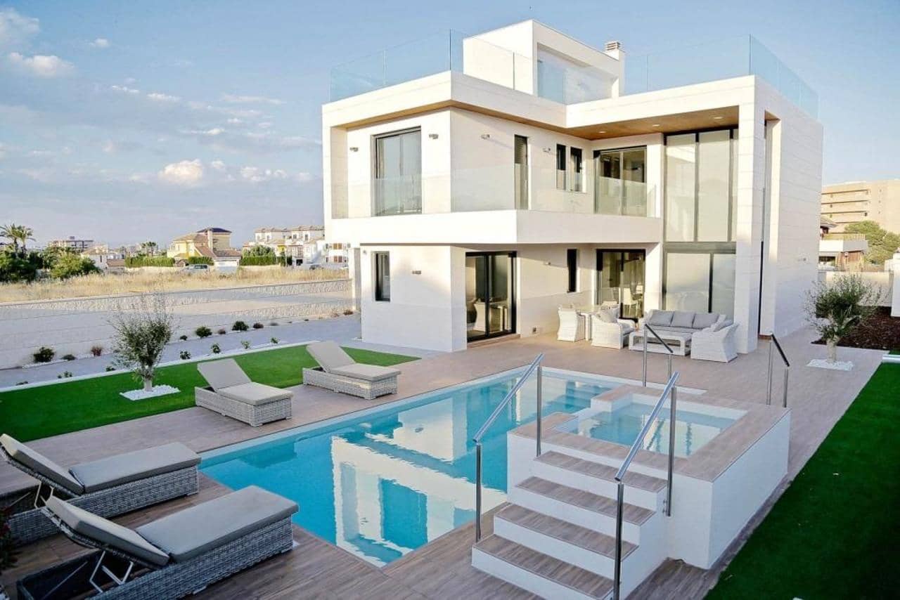 3 slaapkamer Villa te koop in Orihuela Costa met zwembad - € 995.000 (Ref: 10186023)