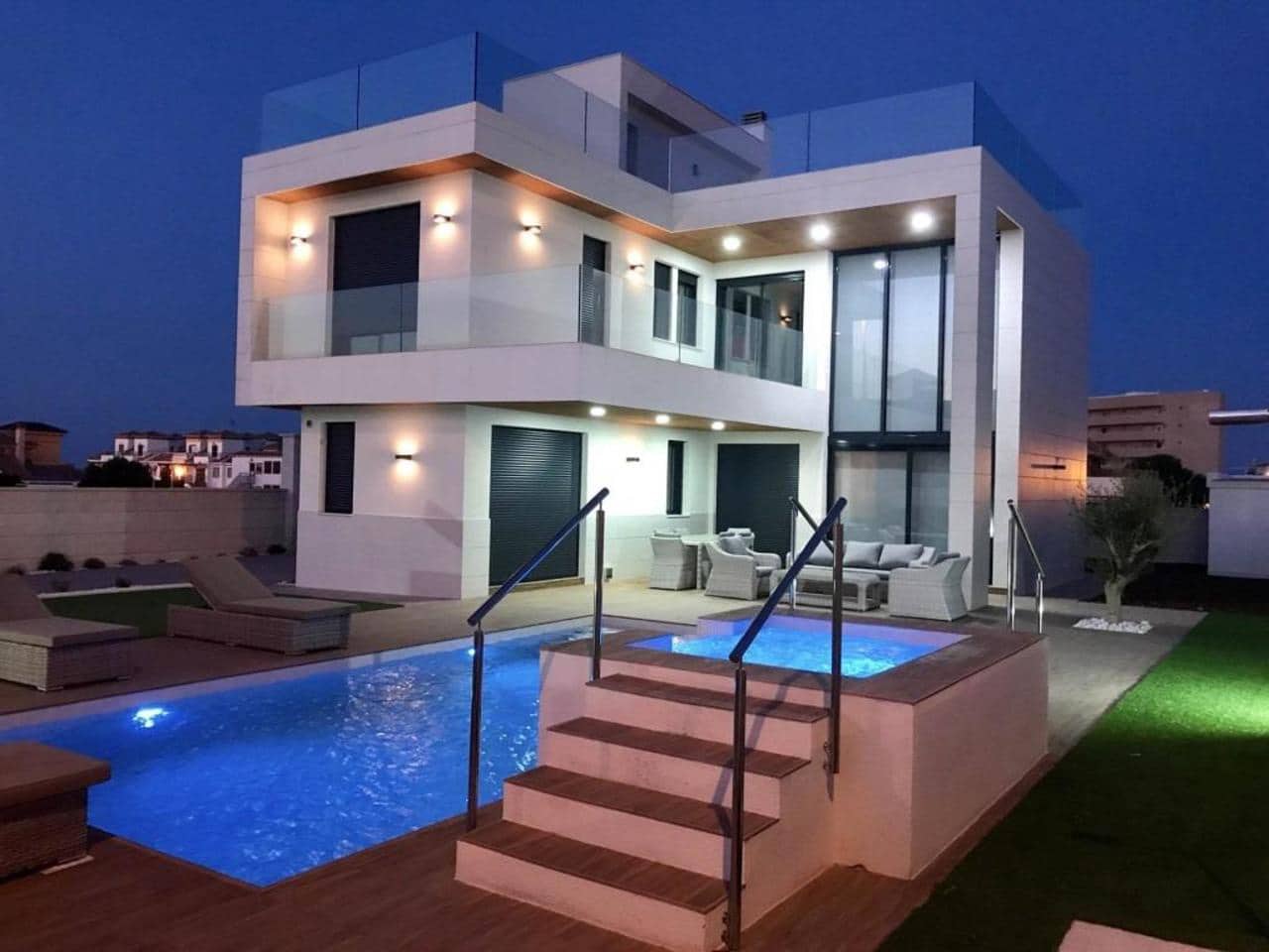 3 slaapkamer Villa te koop in Orihuela Costa met zwembad - € 995.000 (Ref: 10186023)