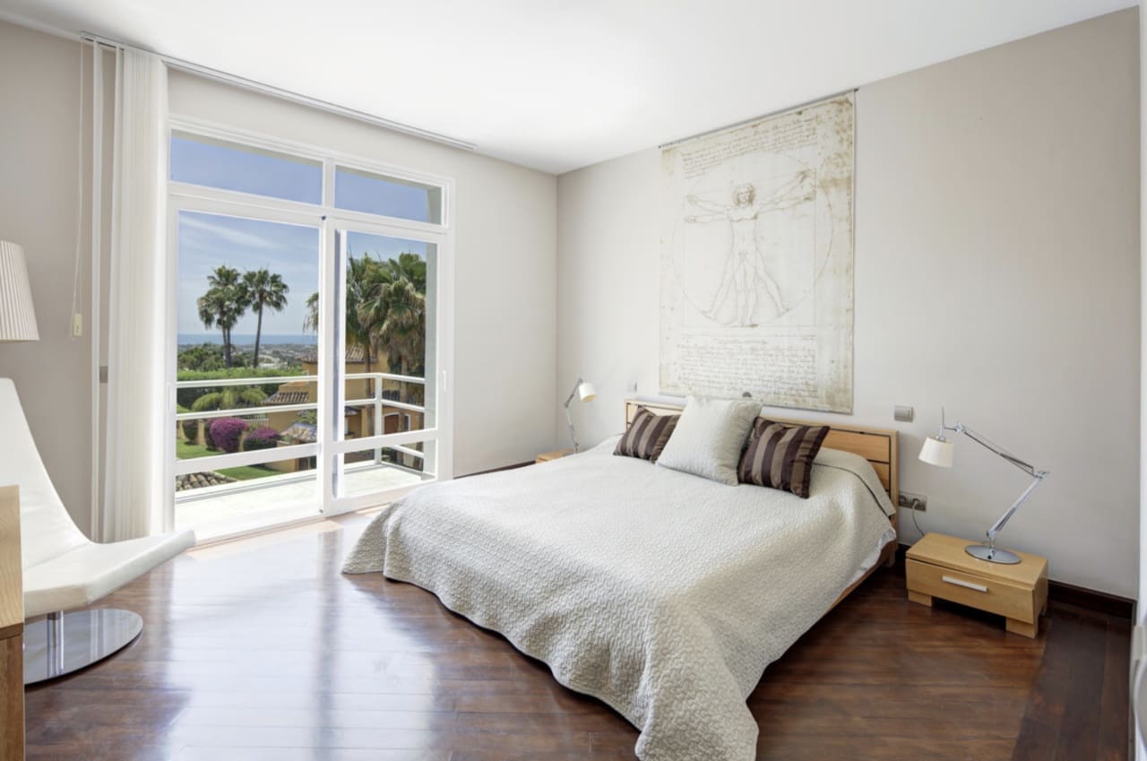 5 soveværelse Villa til salg i Marbella med swimmingpool garage - € 2.200.000 (Ref: 10186026)
