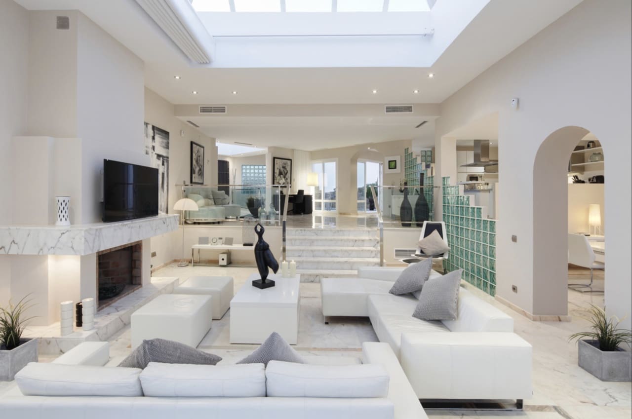 5 soveværelse Villa til salg i Marbella med swimmingpool garage - € 2.200.000 (Ref: 10186026)