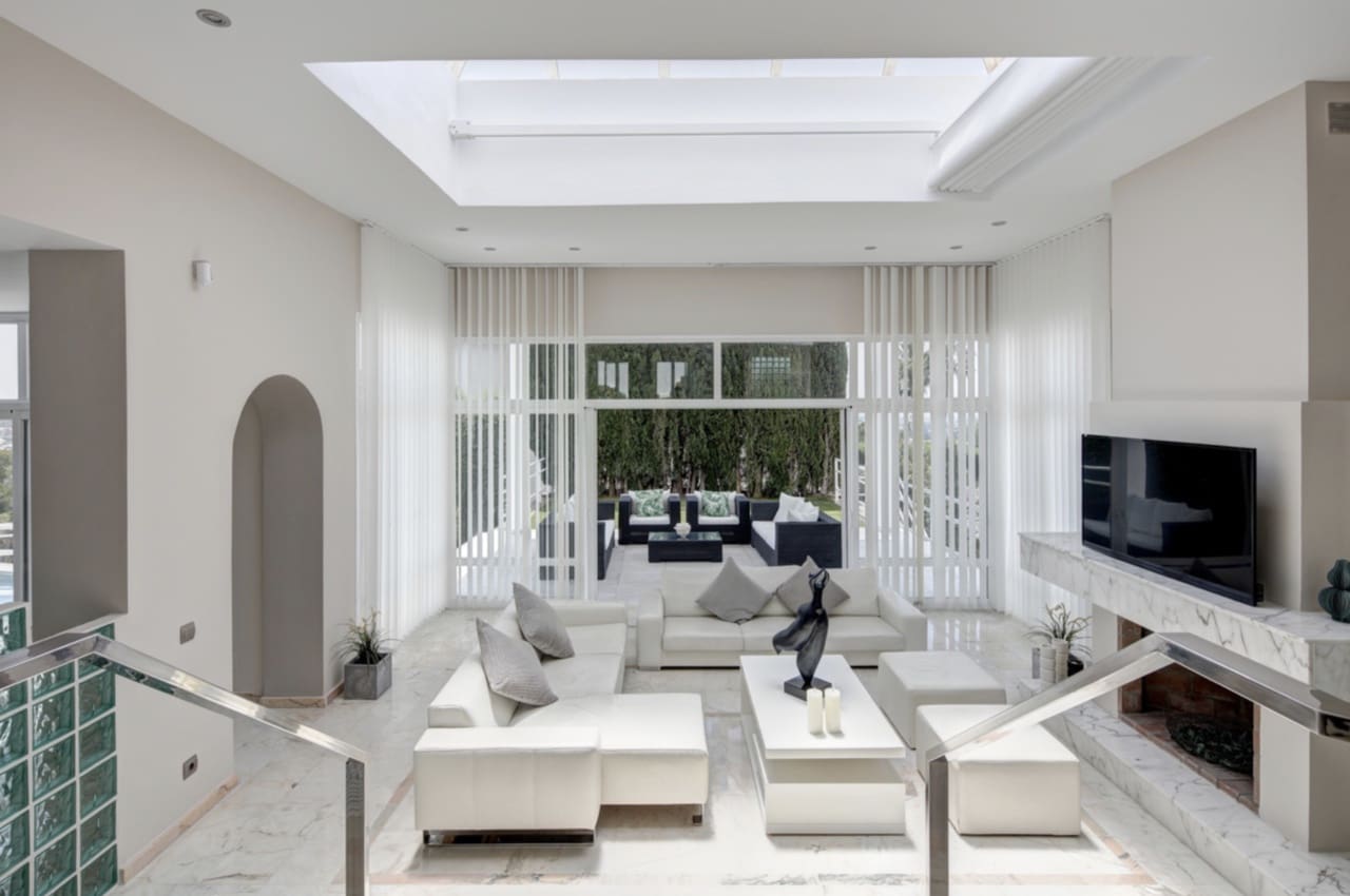 5 soveværelse Villa til salg i Marbella med swimmingpool garage - € 2.200.000 (Ref: 10186026)