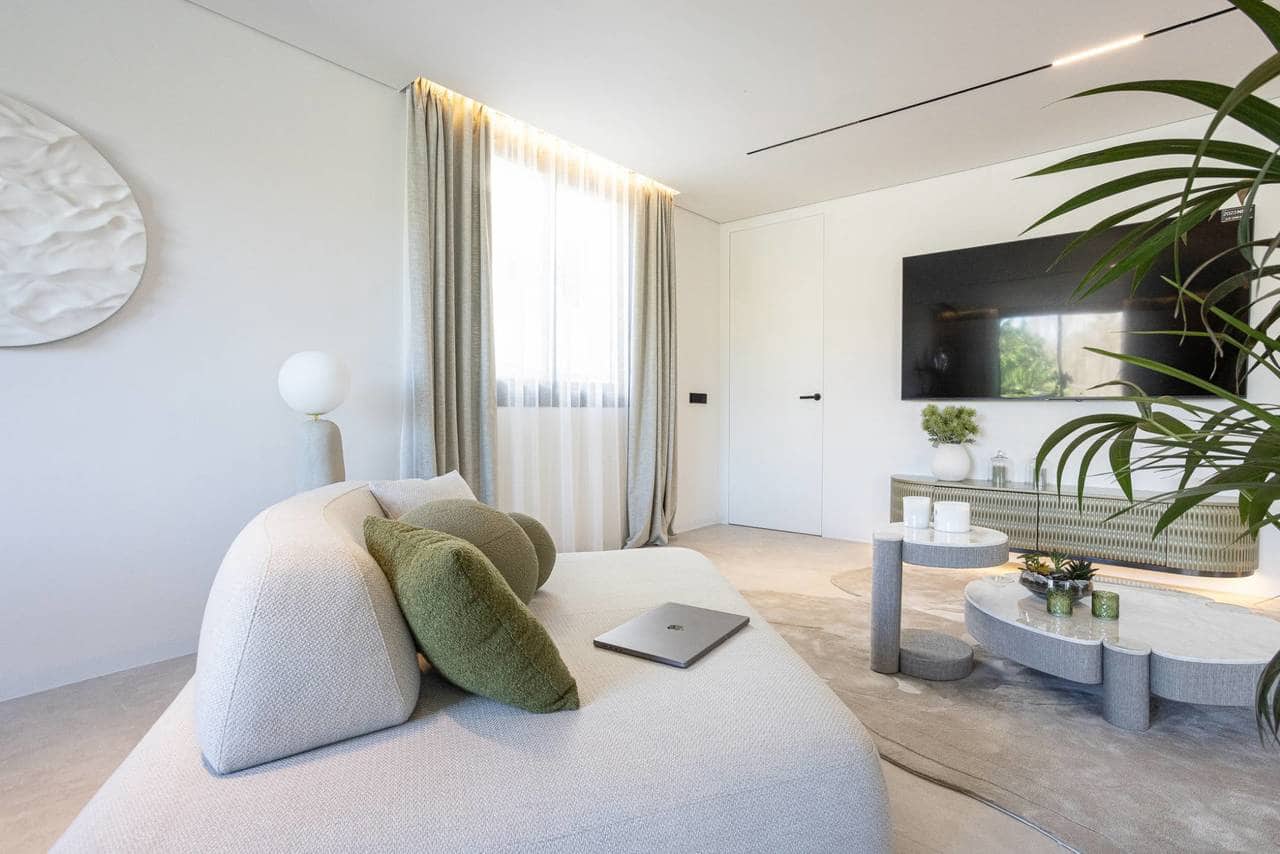 5 soveværelse Villa til salg i Marbella med swimmingpool garage - € 1.950.000 (Ref: 10186031)