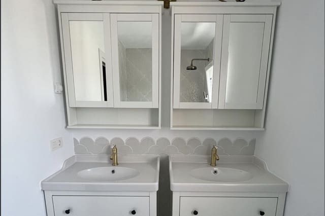3 sovrum Hus till salu i Casco Antiguo, Marbella med pool garage - 480 000 € (Ref: 10186035)