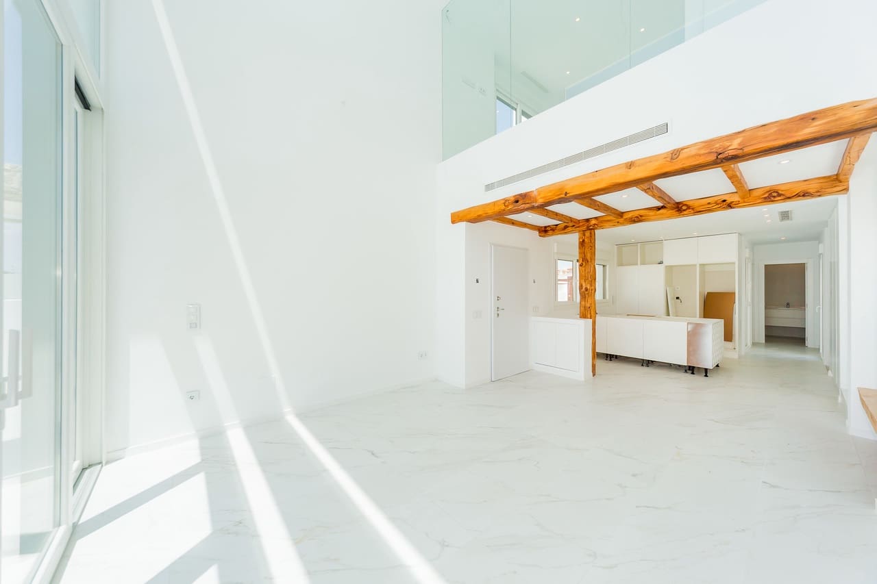 4 soverom Villa til salgs i Torrevieja med svømmebasseng garasje - € 599 000 (Ref: 5018524)