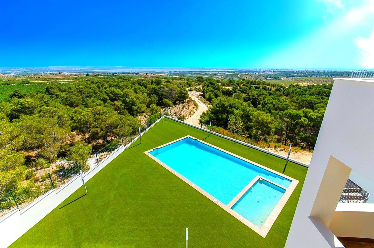Apartamento de 2 habitaciones en San Miguel de Salinas en venta con piscina - 285.000 € (Ref: 6717175)