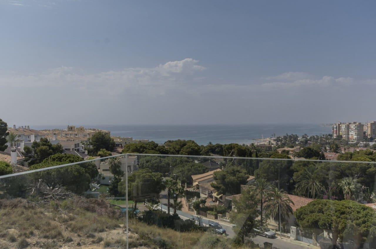 3 bedroom Villa for sale in Campoamor with pool garage - € 869,950 (Ref: 6785753)