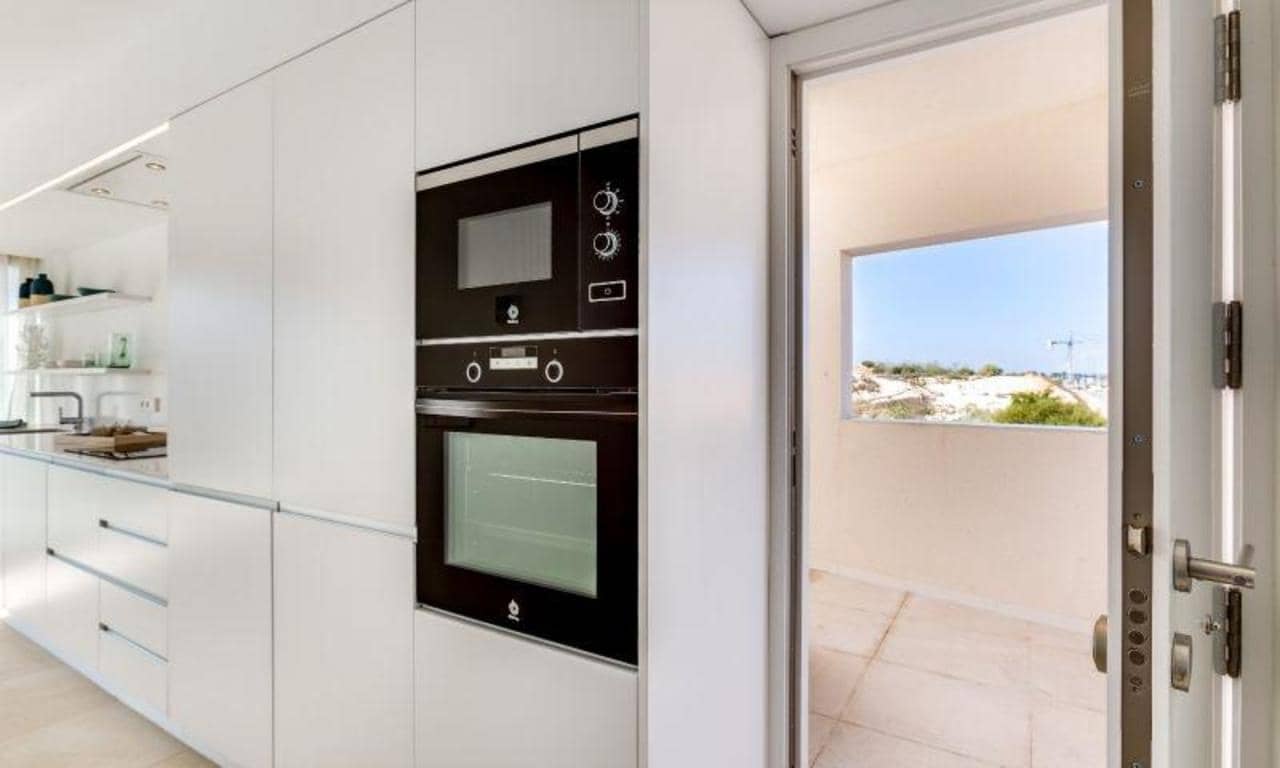 2 chambre Villa/Maison à vendre à Torrevieja avec piscine - 249 000 € (Ref: 6870819)