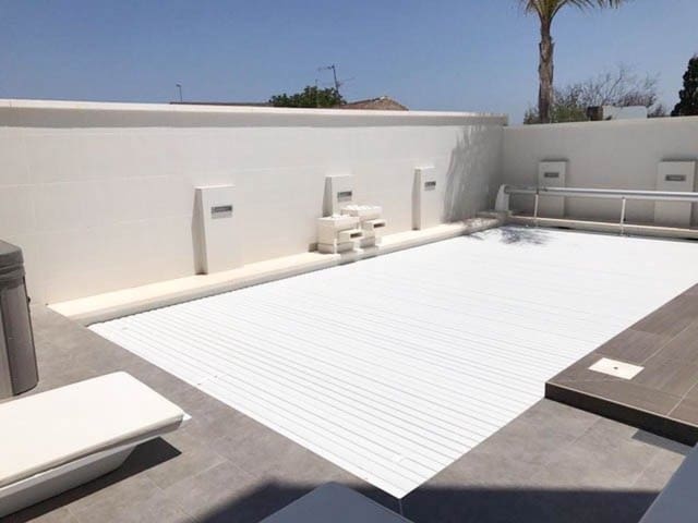 3 soveværelse Villa til salg i Ciudad Quesada, Rojales med swimmingpool garage - € 495.000 (Ref: 6870827)