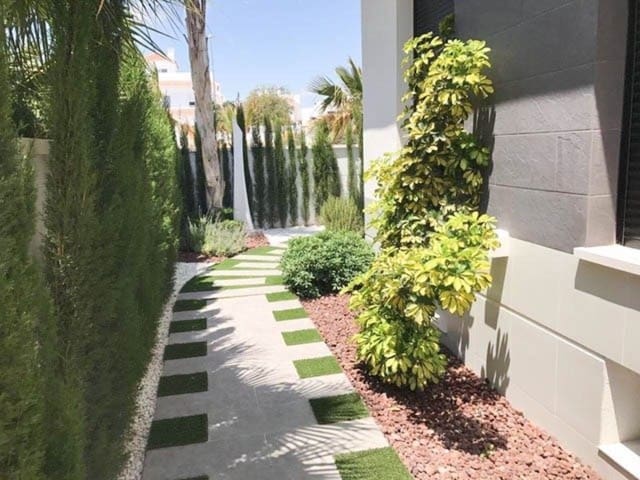 3 soveværelse Villa til salg i Ciudad Quesada, Rojales med swimmingpool garage - € 495.000 (Ref: 6870827)