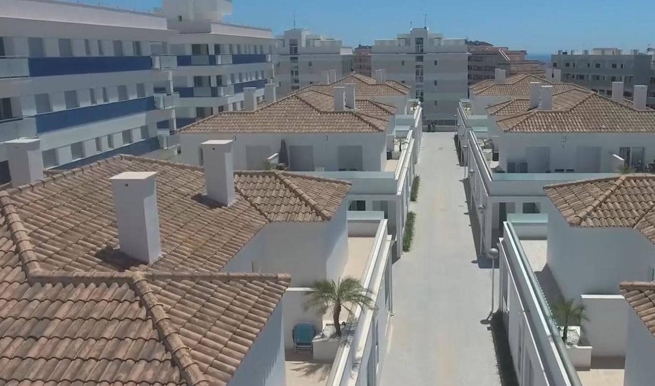 3 sypialnia Willa na sprzedaż w Playa Flamenca z basenem - 270 000 € (Ref: 6925130)