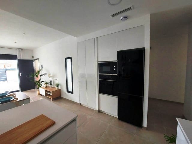 3 makuuhuone Omakotitalo myytävänä paikassa Pilar de la Horadada ciudad, Pilar de la Horadada mukana uima-altaan - 245 000 € (Ref: 6971190)