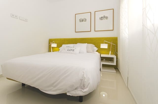 4 soverom Villa til salgs i Dehesa de Campoamor, Orihuela med svømmebasseng - € 975 000 (Ref: 7043257)