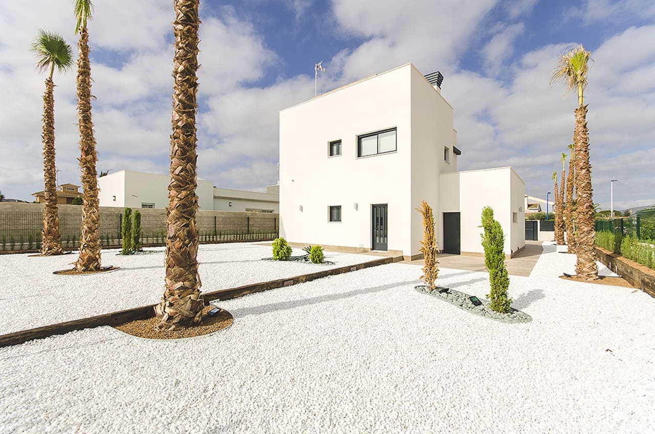 4 soverom Villa til salgs i Dehesa de Campoamor med svømmebasseng - € 975 000 (Ref: 7043257)
