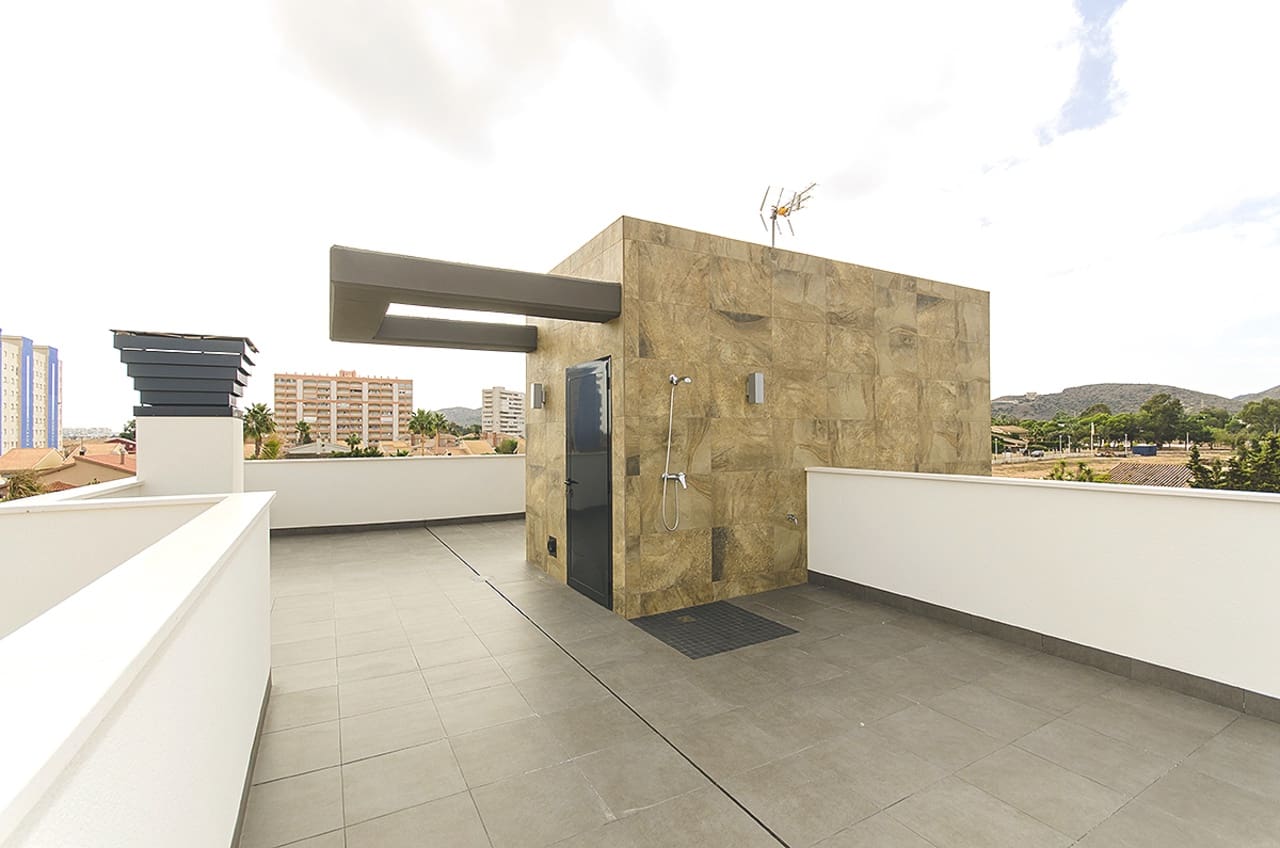 4 soverom Villa til salgs i Dehesa de Campoamor med svømmebasseng - € 975 000 (Ref: 7043257)