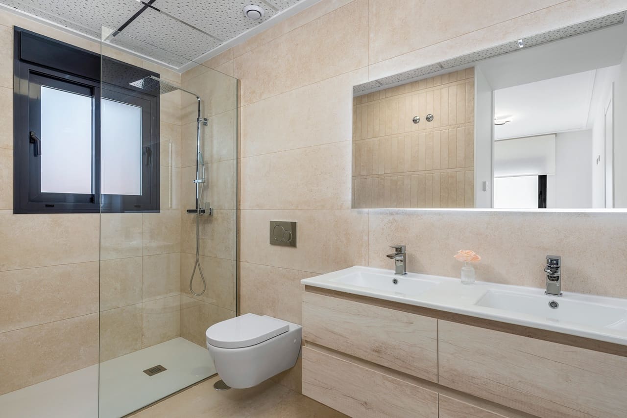 3 Zimmer Villa zu verkaufen in La Zenia mit Pool - 479.999 € (Ref: 7055841)