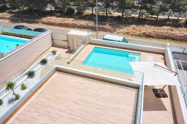 4 soveværelse Villa til salg i Dehesa de Campoamor, Orihuela med swimmingpool - € 1.290.000 (Ref: 7375832)