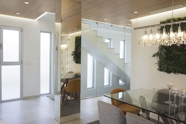 4 soveværelse Villa til salg i Dehesa de Campoamor, Orihuela med swimmingpool - € 1.290.000 (Ref: 7375832)
