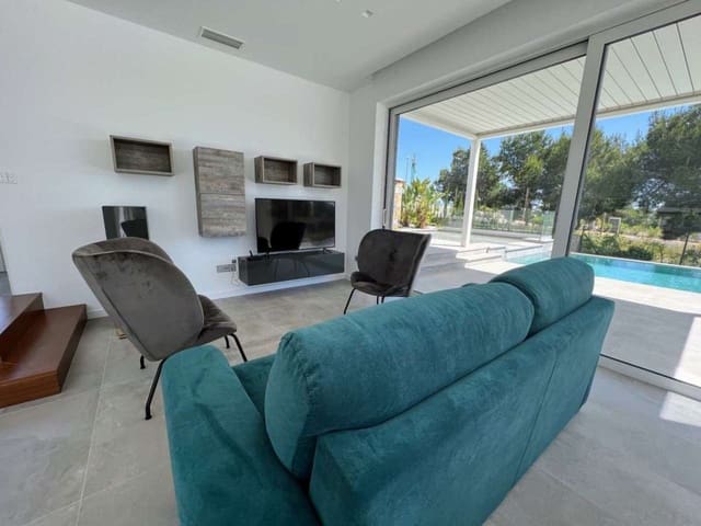 3 makuuhuone Huvila myytävänä paikassa Las Colinas Golf, Orihuela mukana uima-altaan - 695 000 € (Ref: 7515355)