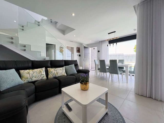 3 camera da letto Villa in vendita in San Miguel de Salinas con piscina - 445.000 € (Rif: 7515358)