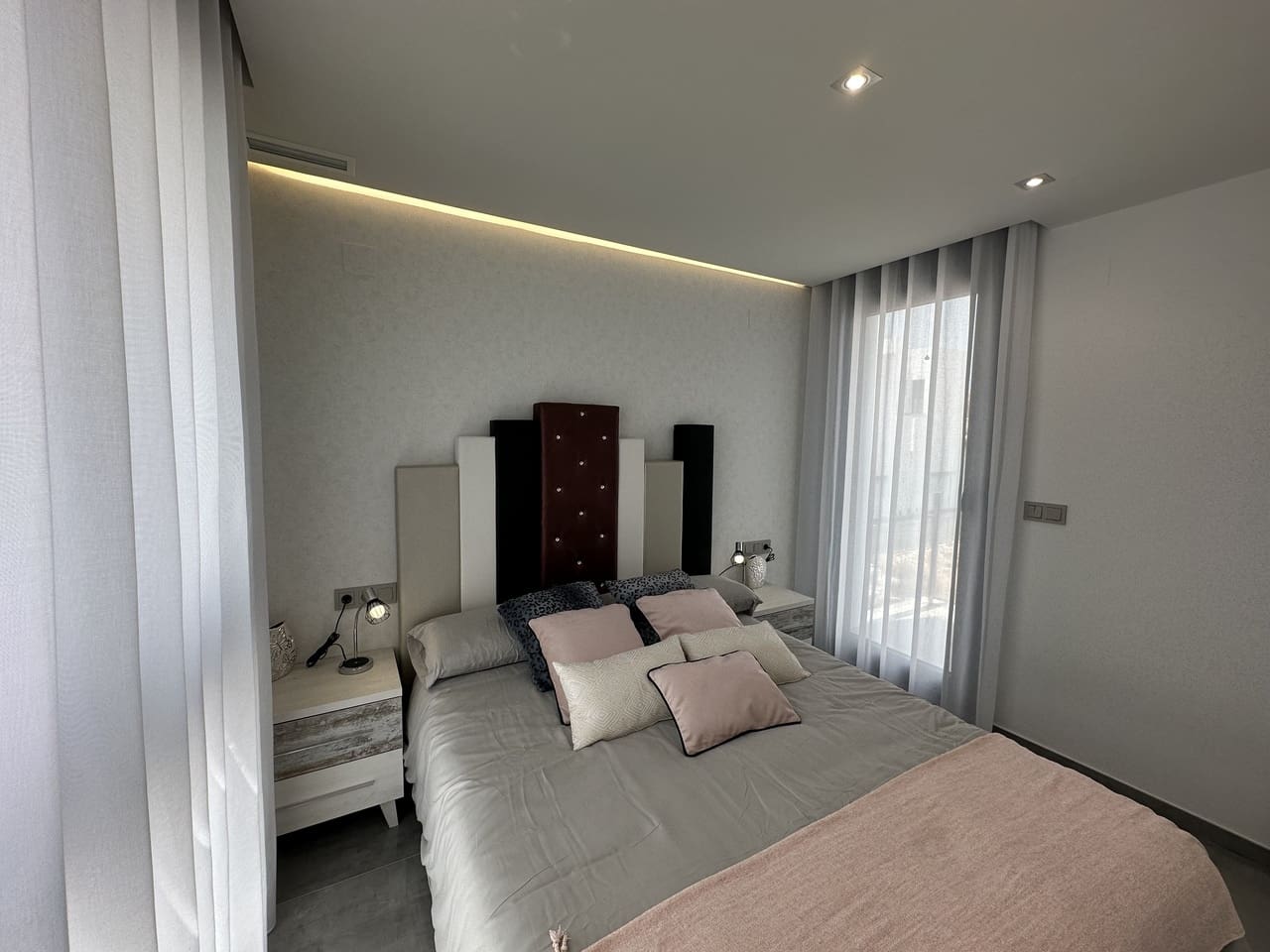 3 slaapkamer Villa te koop in Torrevieja met zwembad garage - € 525.000 (Ref: 7662598)