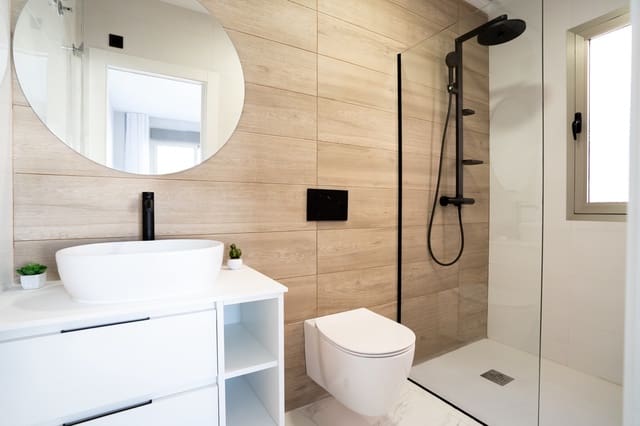 4 sovrum Villa till salu i Villamartin, Orihuela med pool garage - 450 000 € (Ref: 7716565)