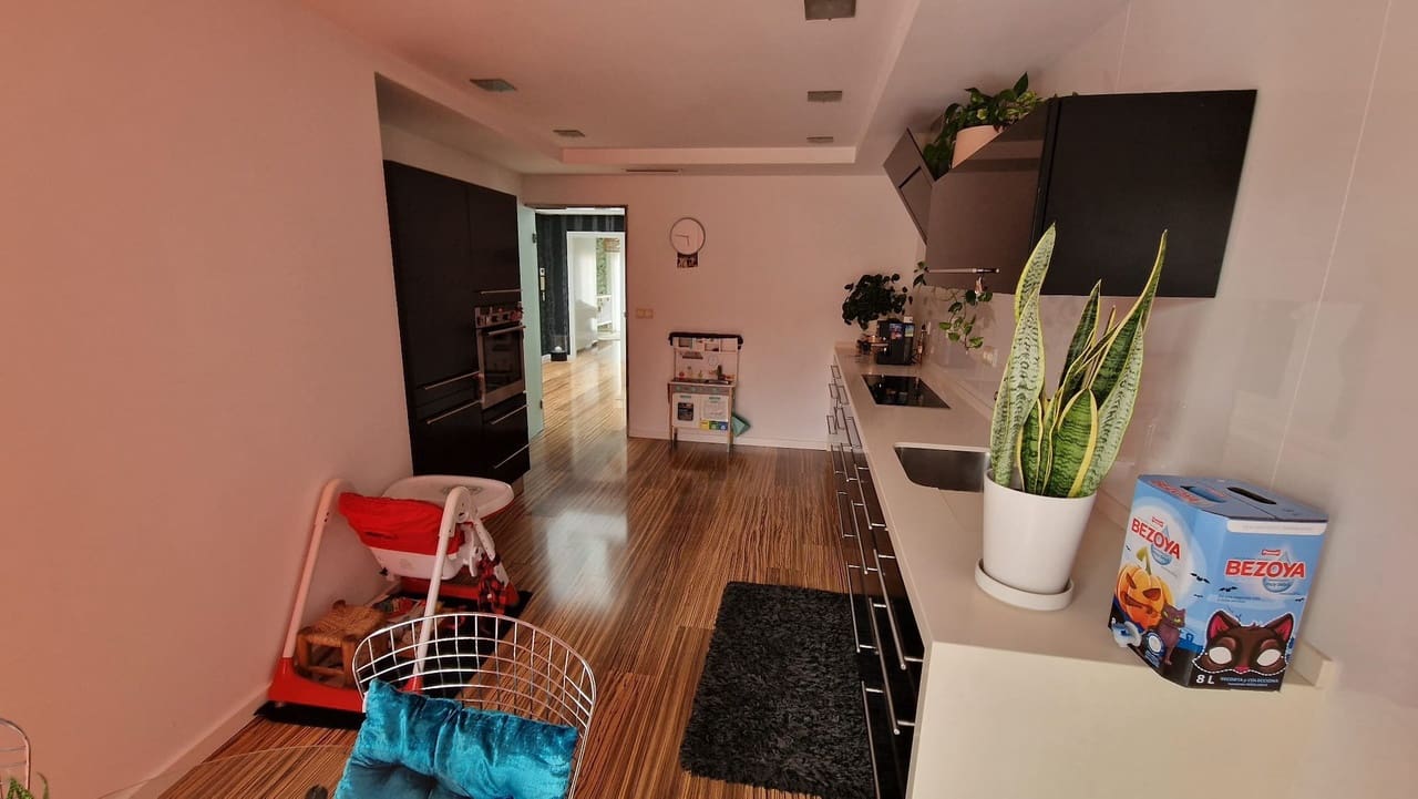 Casa de 3 habitaciones en Formentera del Segura en venta - 195.000 € (Ref: 7726799)