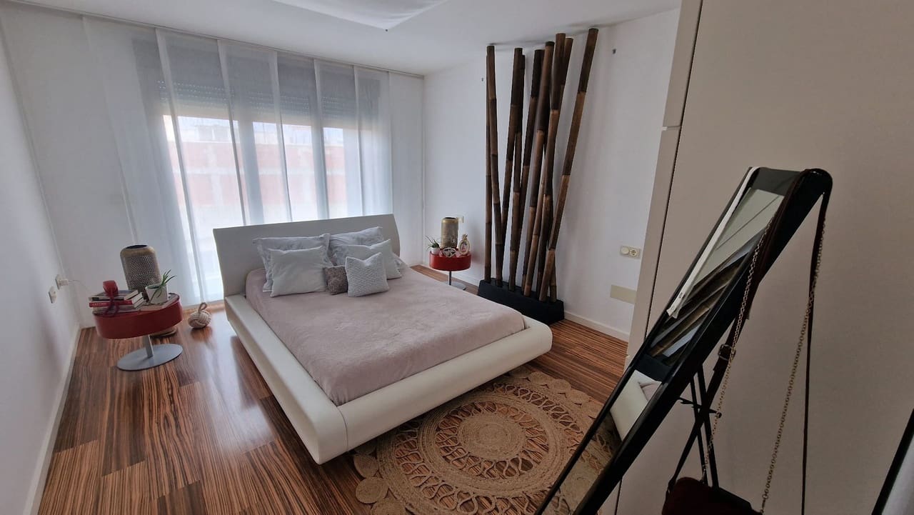 Casa de 3 habitaciones en Formentera del Segura en venta - 195.000 € (Ref: 7726799)