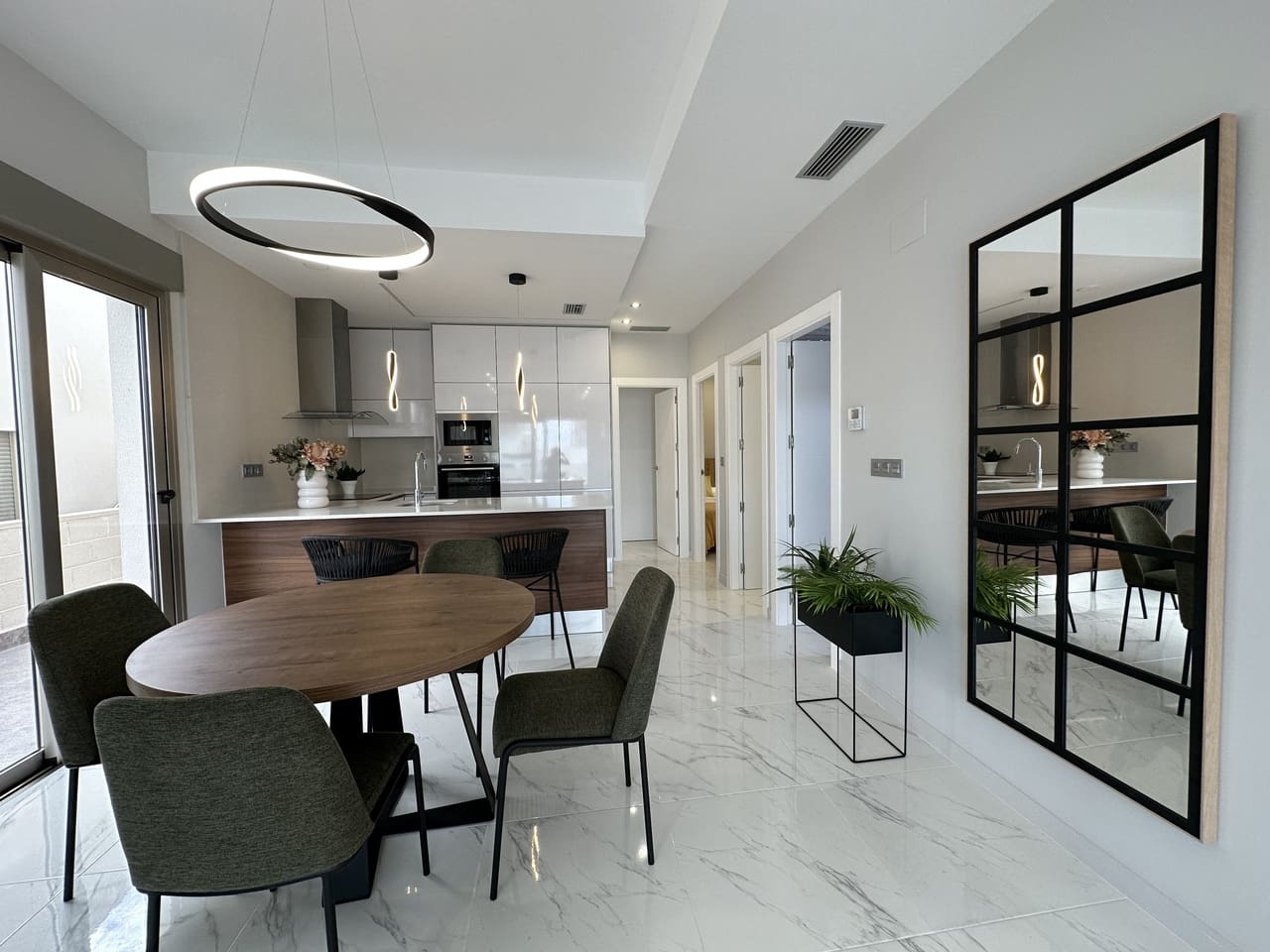 3 Zimmer Villa zu verkaufen in Villamartin mit Pool - 355.000 € (Ref: 7795689)