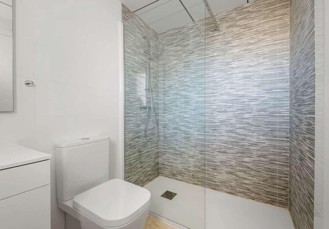 3 chambre Appartement à vendre à Villamartin avec piscine - 244 900 € (Ref: 7937207)