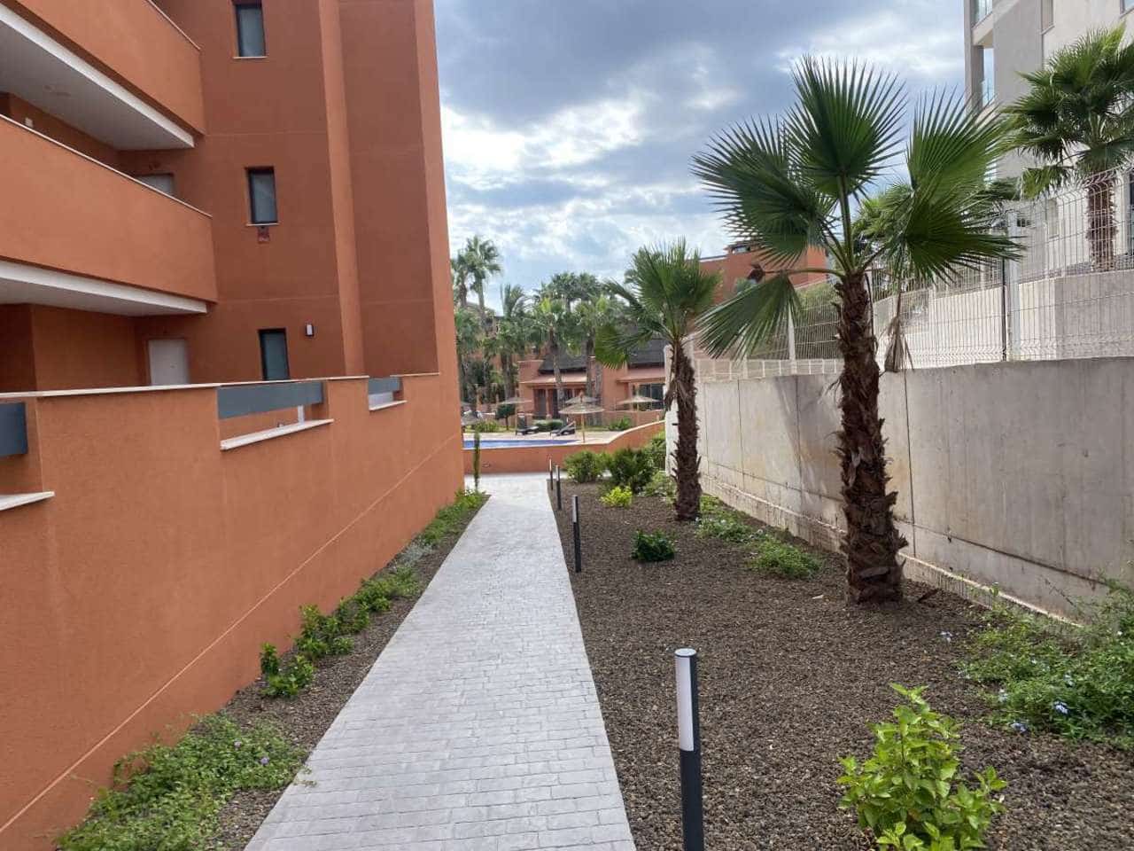 2 quarto Apartamento para venda em Villamartin com piscina - 215 000 € (Ref: 7961223)