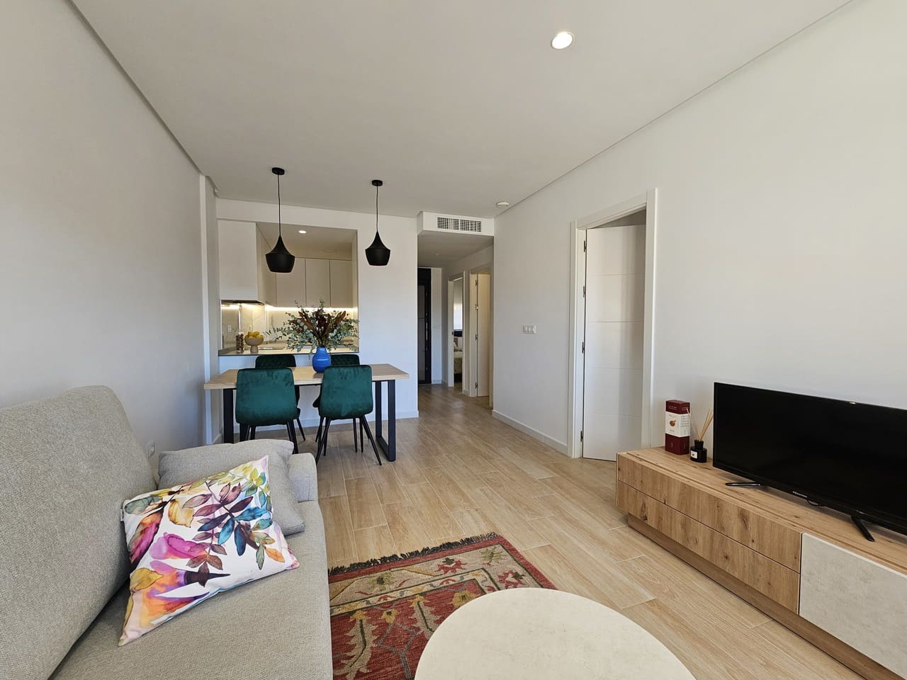 2 slaapkamer Appartement te koop in Los Altos met zwembad garage - € 250.000 (Ref: 8016371)