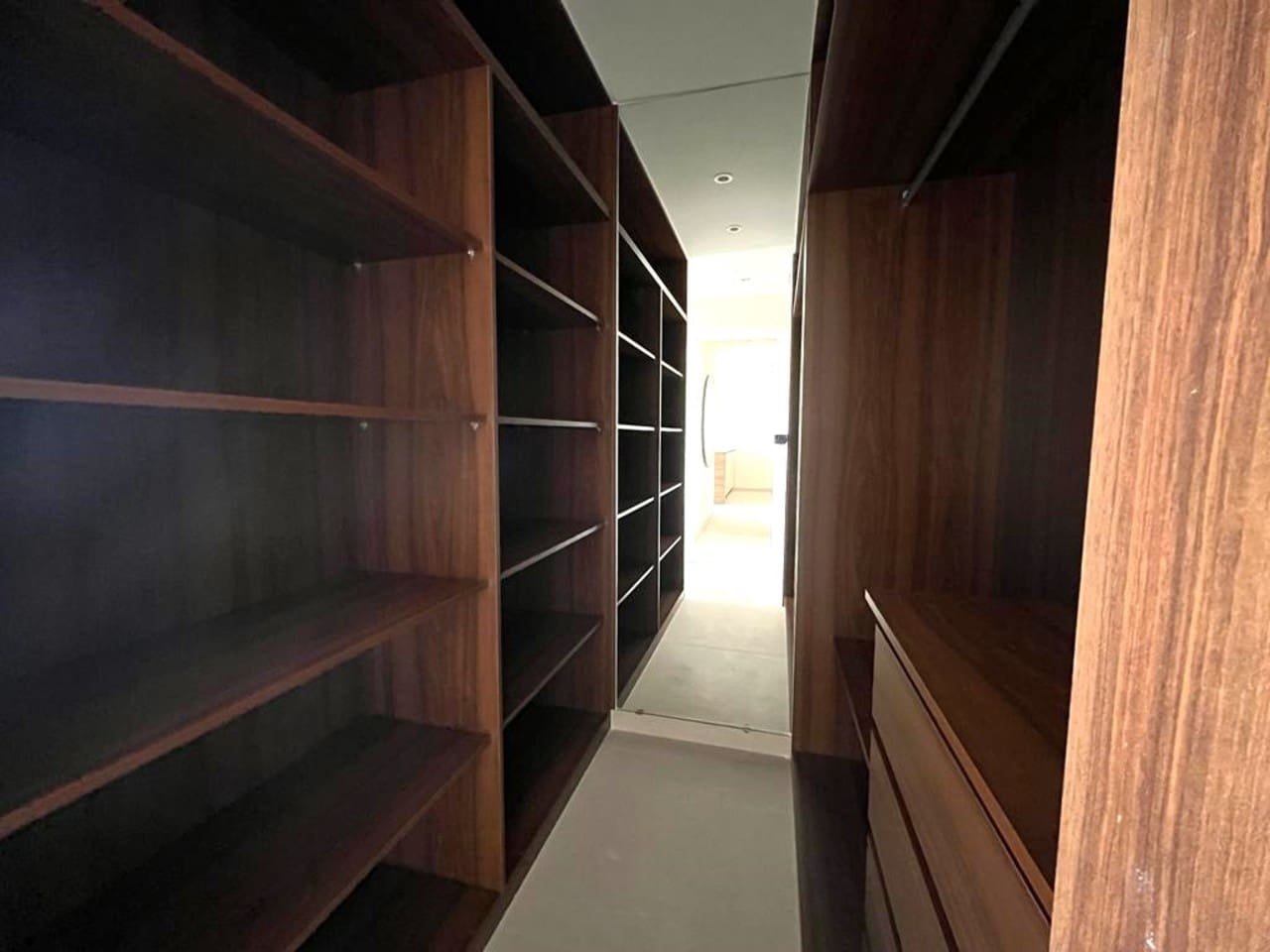 2 sypialnia Apartament na sprzedaż w La Veleta z basenem garażem - 285 000 € (Ref: 8016372)