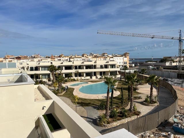2 slaapkamer Appartement te koop in La Veleta, Torrevieja met zwembad garage - € 285.000 (Ref: 8016372)