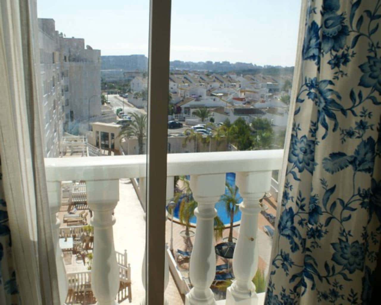 4 makuuhuone Huoneisto myytävänä paikassa Guardamar del Segura mukana uima-altaan - 190 000 € (Ref: 8034763)