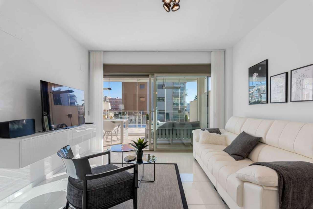 2 chambre Appartement à vendre à Villamartin avec piscine - 275 000 € (Ref: 8061916)