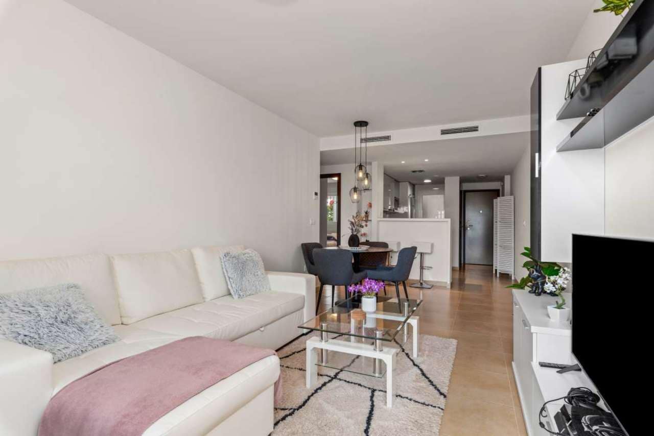 2 makuuhuone Huoneisto myytävänä paikassa Villamartin mukana uima-altaan - 177 000 € (Ref: 8102041)