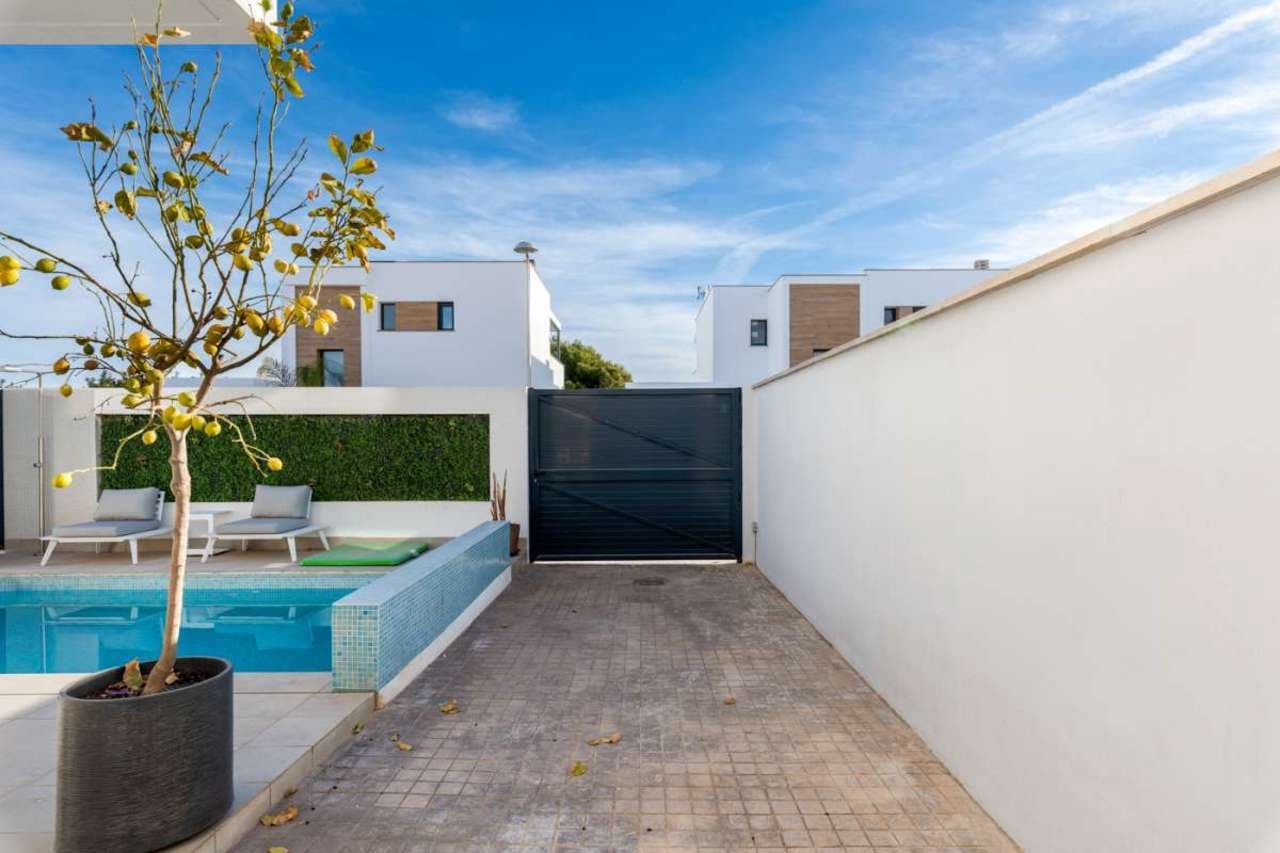 3 chambre Villa/Maison à vendre à Roda avec piscine - 425 000 € (Ref: 8206161)