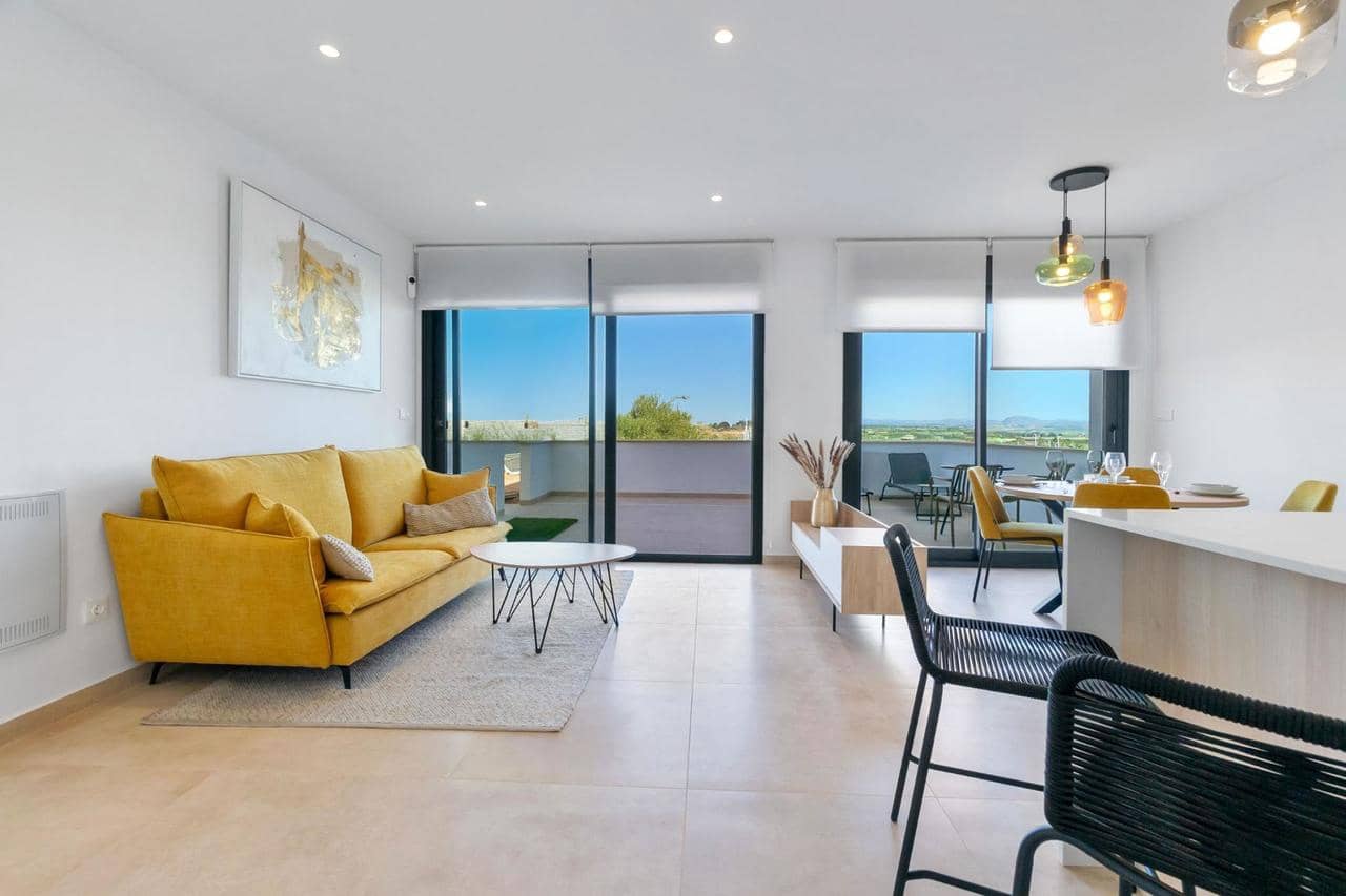 2 soverom Bungalow til salgs i Torrevieja med svømmebasseng - € 299 900 (Ref: 8206175)