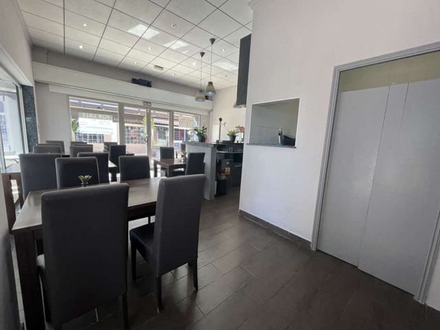 Komercyjne na sprzedaż w Dehesa de Campoamor, Orihuela - 169 000 € (Ref: 8206183)