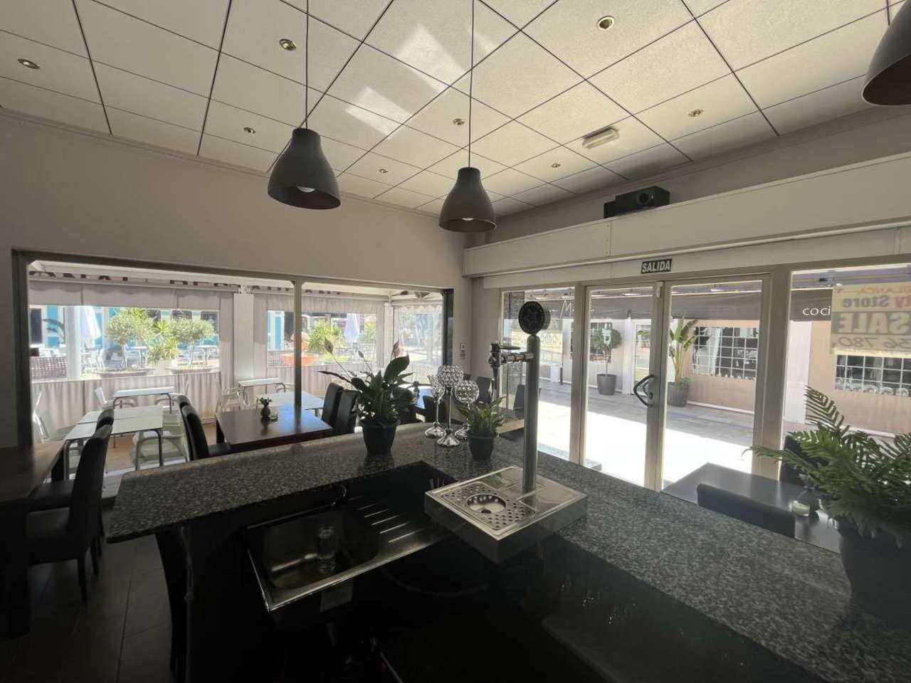 Komercyjne na sprzedaż w Dehesa de Campoamor - 169 000 € (Ref: 8206183)