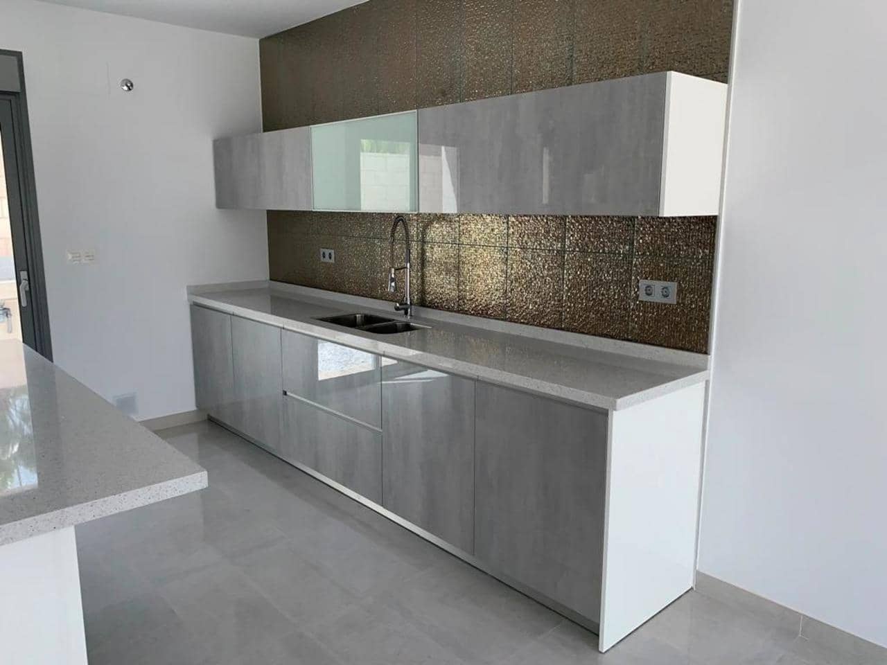 4 soverom Villa til salgs i Pinoso med svømmebasseng - € 436 000 (Ref: 8206209)